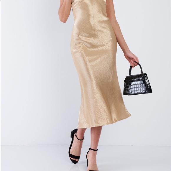 ⭐️Golden Satin Strappy Ruffle Midi Summer Dress⭐️ - Picture 6 of 7